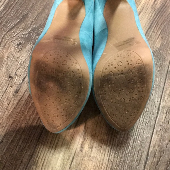 CHARLOTTE RUSSE TEAL HEELS. SIZE 7 - Picture 6 of 6